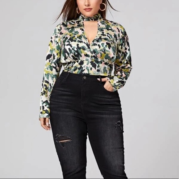 SHEIN PLUS PRINT CHOKER NECK BLOUSE 3XL - Picture 3 of 3